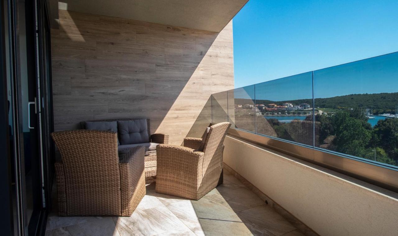 Lijon Apartment Баньоле Екстериор снимка