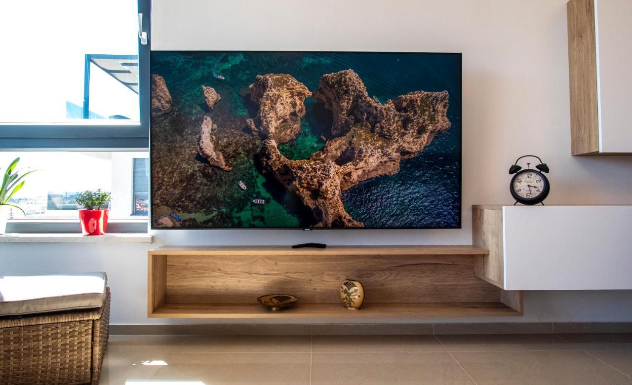 Lijon Apartment Баньоле Екстериор снимка